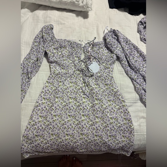 BRAND NEW REVOLVE DRESS WITH TAGS - Picture 4 of 7